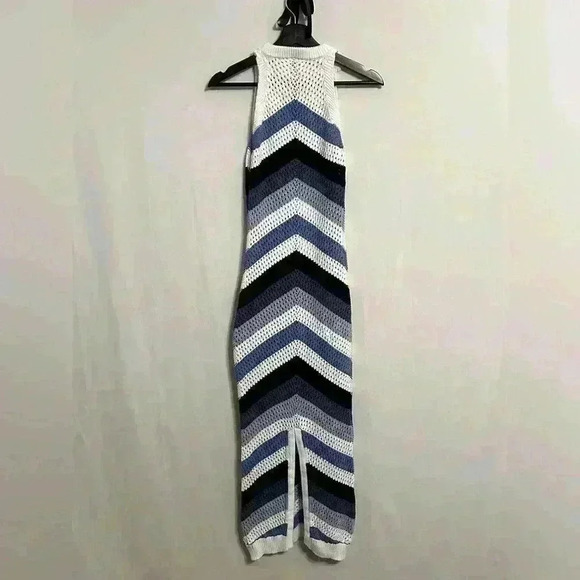 YFB Young Fabulous & Broke Crotchet Form Fitting Maxi Dress Medium - Picture 4 of 6